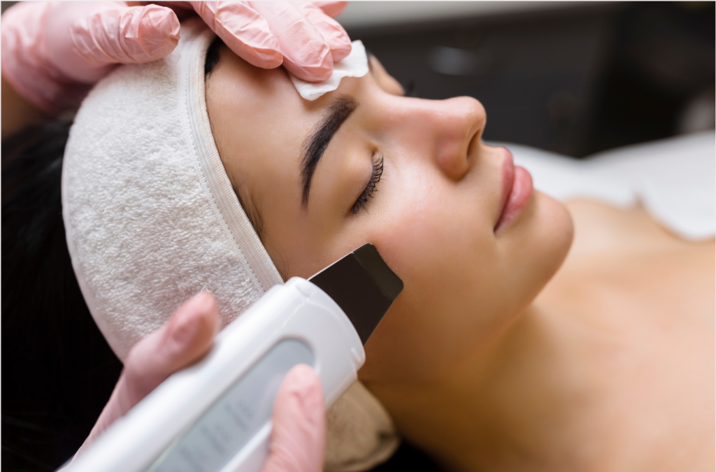 Limpieza facial profunda en Cali